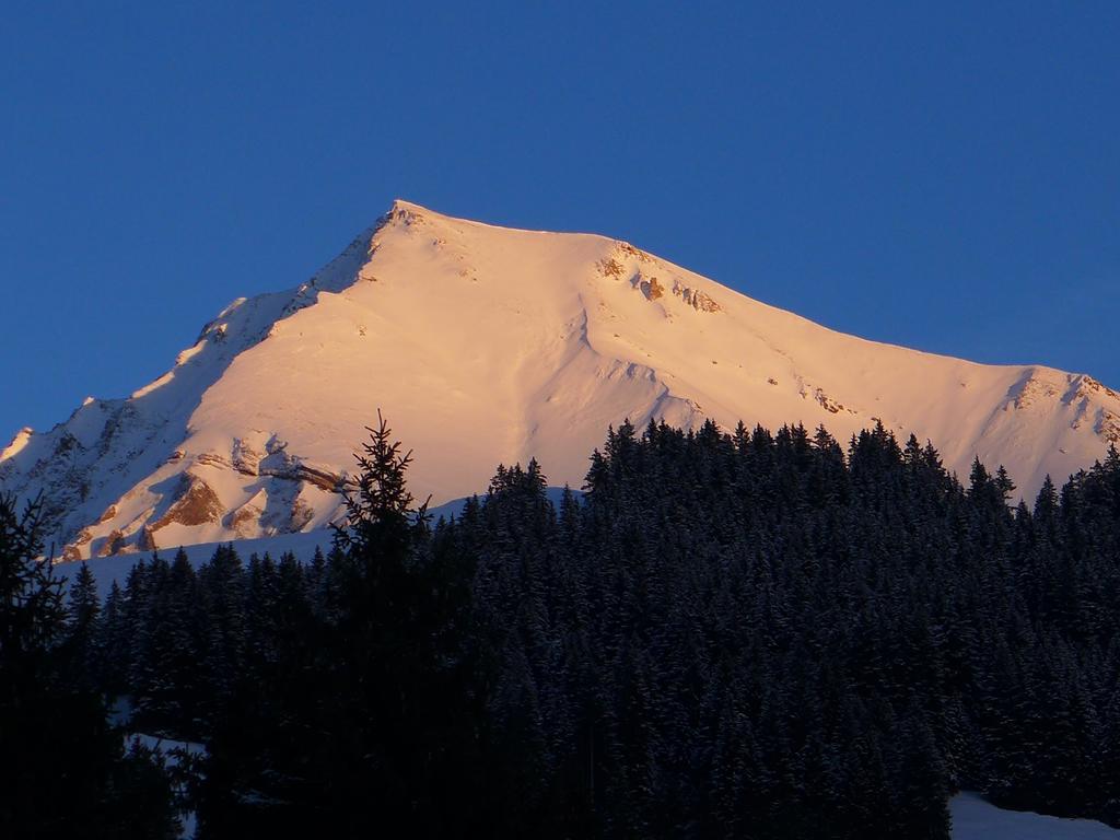 Hami Vila Adelboden Quarto foto